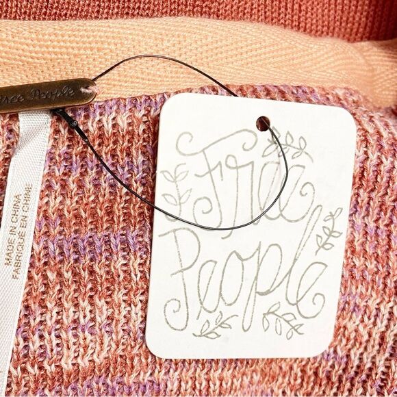 NWT Free People Making Memories Cropped Henley Sweater Size Medium Terra Cotta - Picture 11 of 15